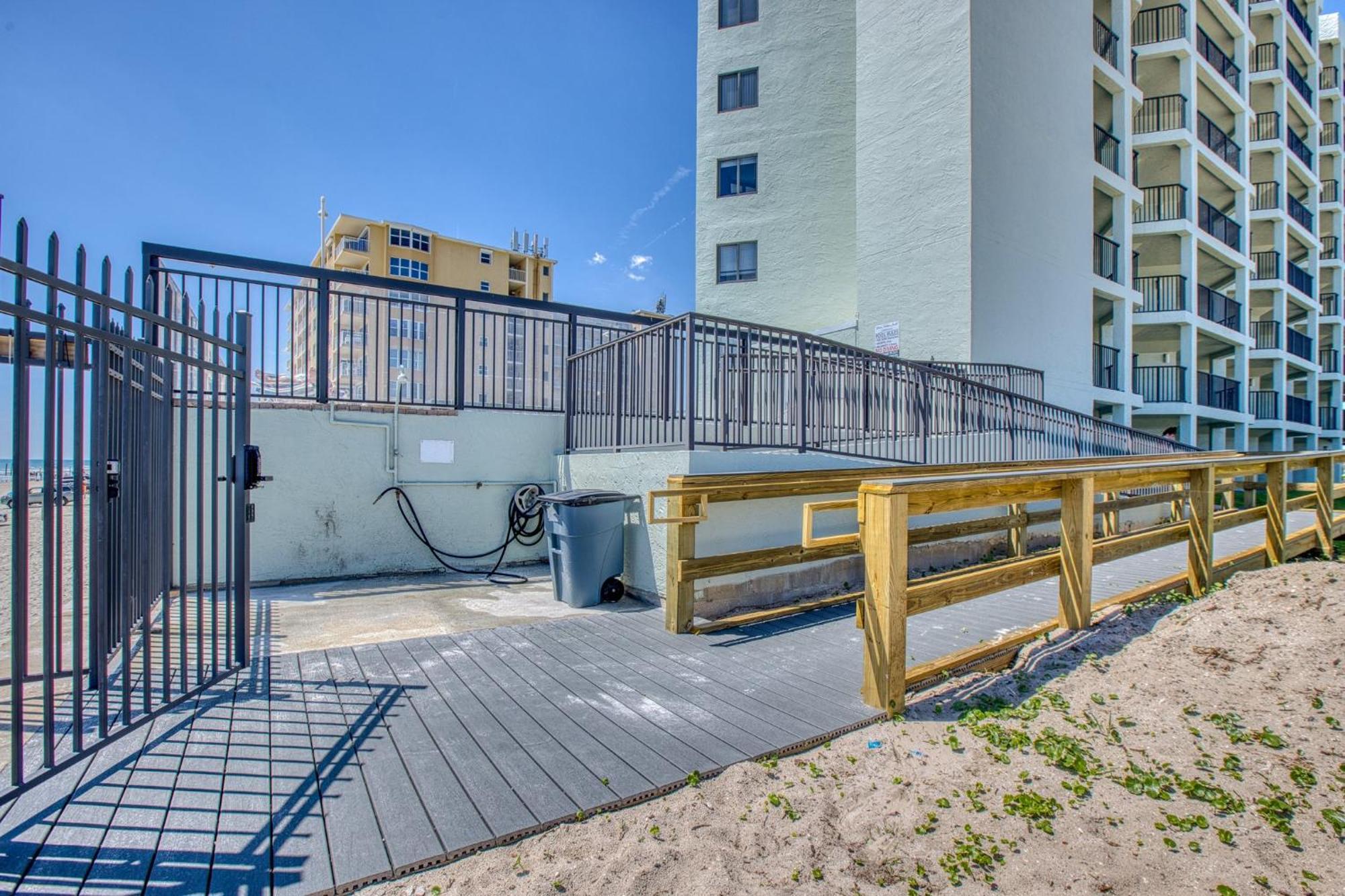 Ocean View With A Beachfront Pool At Ocean Trillium Condo ~ 702 New Smyrna Beach Luaran gambar